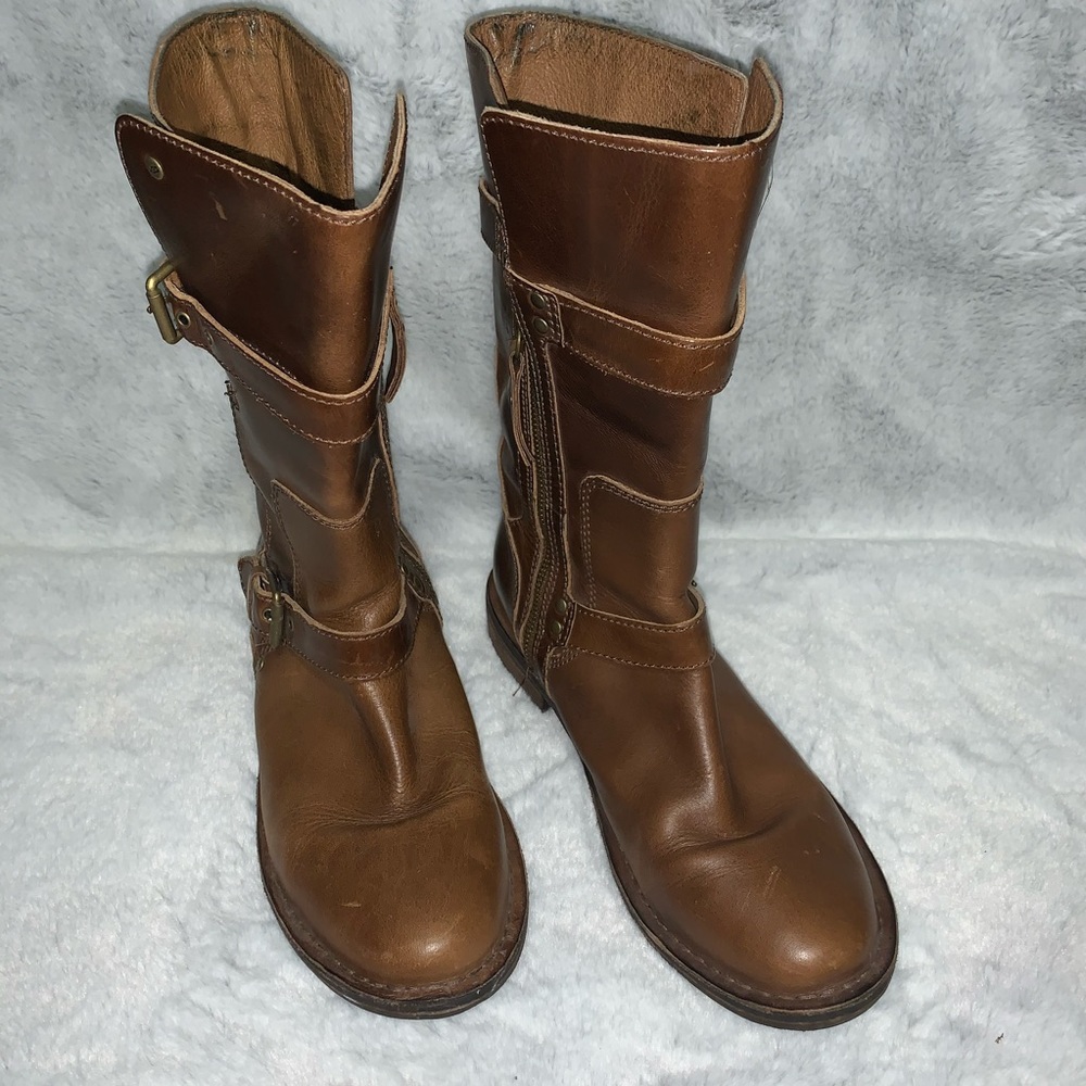 Women’s Leather UGG Gillespie Boot size 7